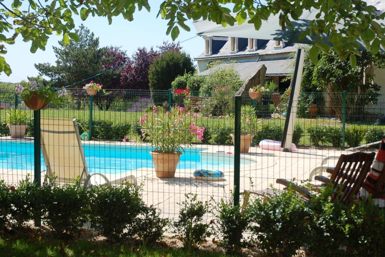 Le Logis Du Pressoir Chambre D'Hotes Bed & Breakfast In Beautiful 18Th Century Estate In The Heart Of The Loire Valley With Heated Pool And Extensive Grounds Bed and Breakfast Les Bois-d'Anjou Exterior foto